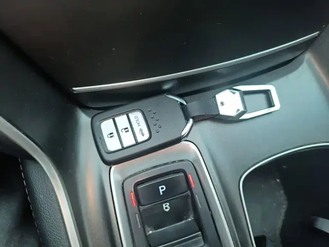 Honda Accord — Фото автомобиля 8