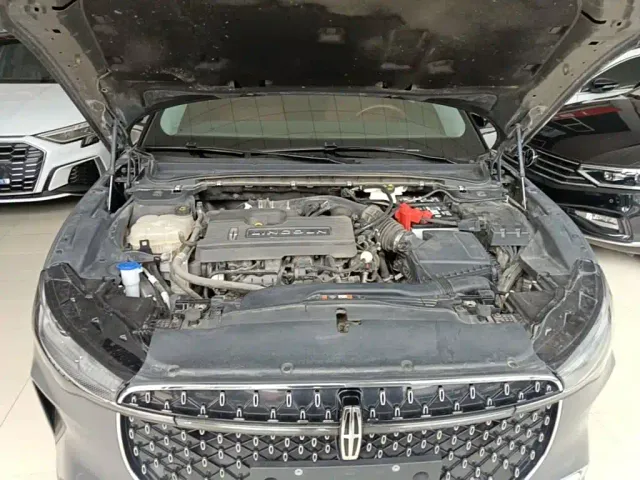 Lincoln Z — Фото автомобиля 19