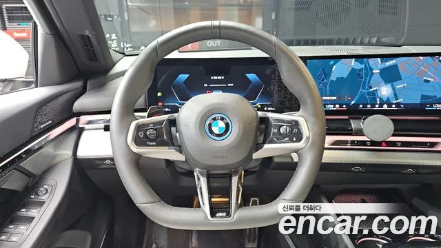 BMW i5 — Фото автомобиля 12
