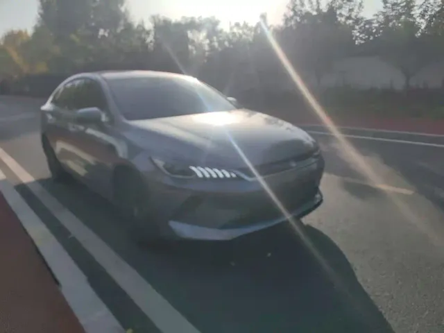 BYD Qin PLUS — Фото автомобиля 5