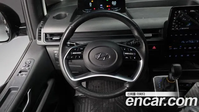 Hyundai Staria — Фото автомобиля 13