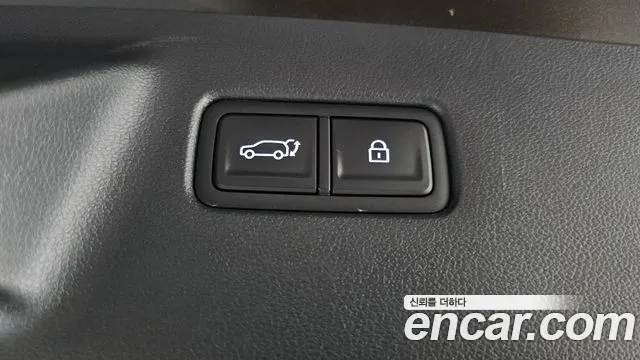 Hyundai Santafe Santa Fe (MX5) Бензин 2.5T 2WD — Фото автомобиля 29