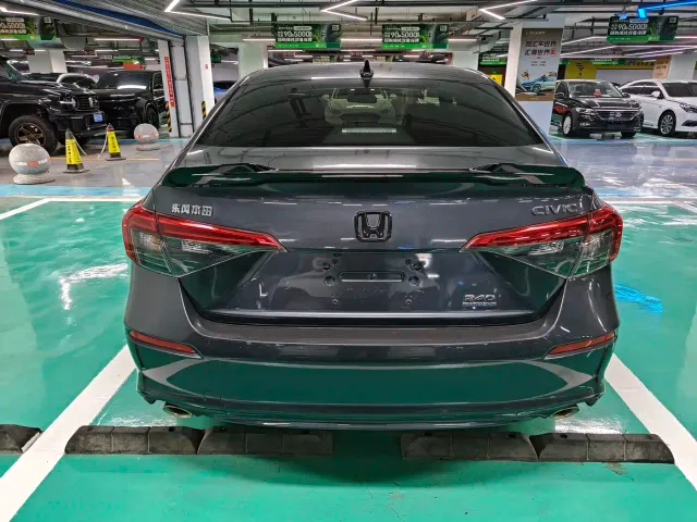 Honda Civic — Фото автомобиля 16