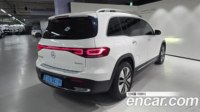 Mercedes-Benz EQB X243 — Фото автомобиля 4
