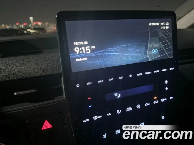 Hyundai Staria — Фото автомобиля 13