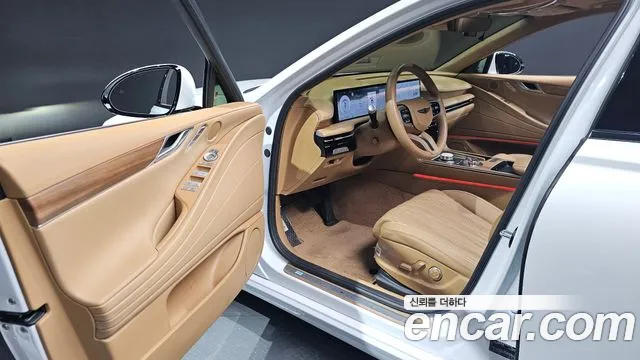 Genesis G80 Бензин 2.5 турбо AWD — Фото автомобиля 10