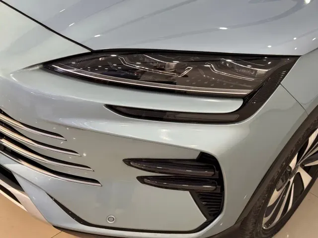 BYD Song PLUS — Фото автомобиля 3