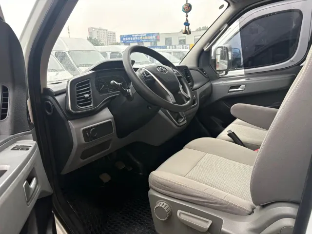 Maxus Xintu V80 — Фото автомобиля 4