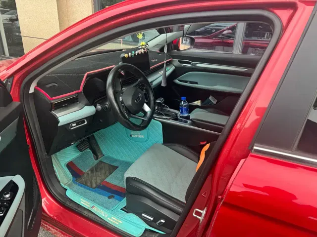 Geely Emgrand L — Фото автомобиля 4