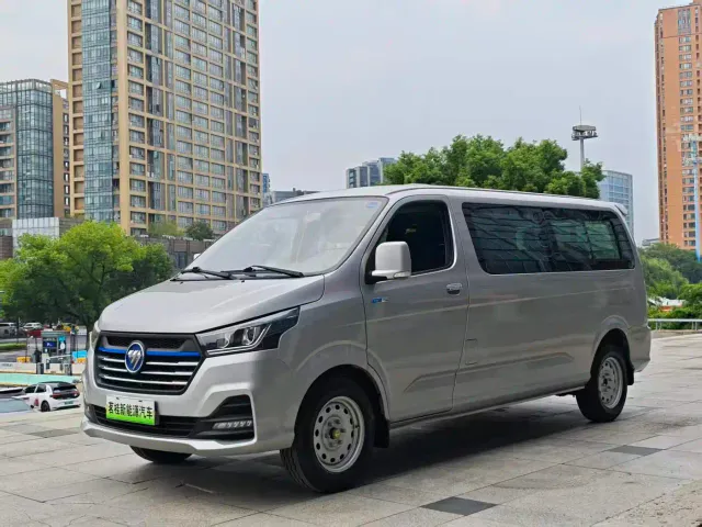 Foton Fengjing Zhilan G5 Hybrid — Фото автомобиля 3