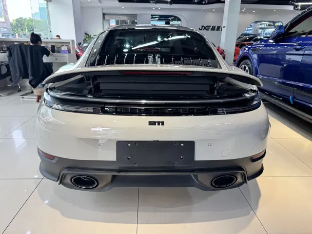 Porsche 911 — Фото автомобиля 11