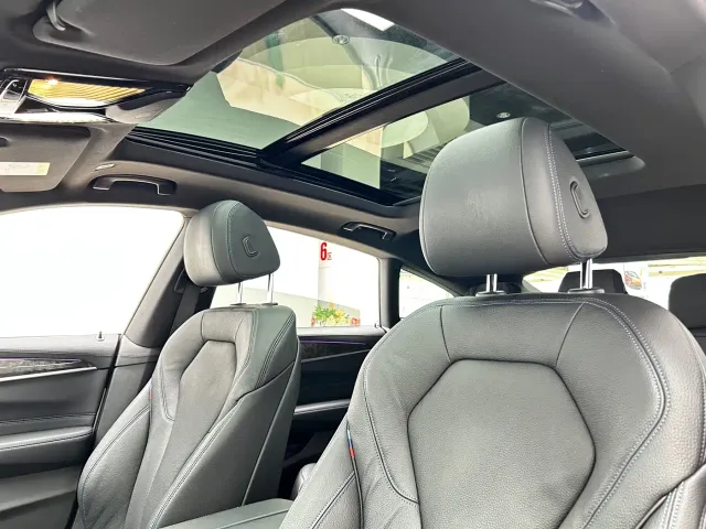 BMW 6 Series Gran Turismo — Фото автомобиля 13