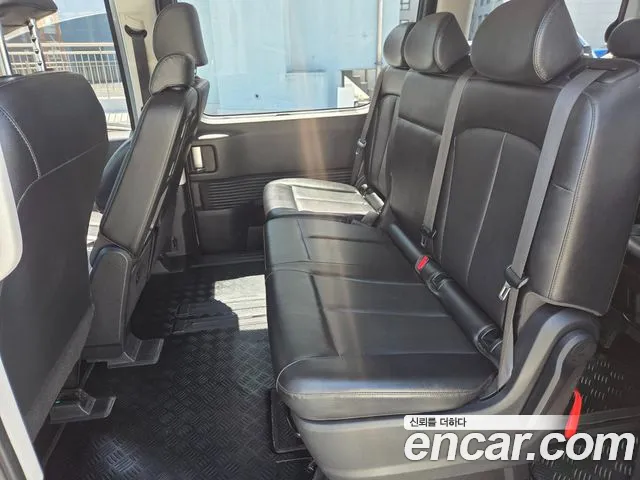 Hyundai Staria — Фото автомобиля 18