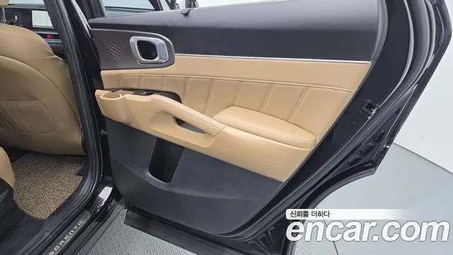 Kia Sorento — Фото автомобиля 14