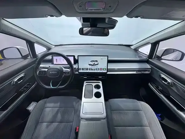 GAC Aion Y — Фото автомобиля 10