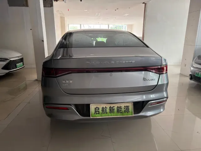 BYD Qin PLUS — Фото автомобиля 9