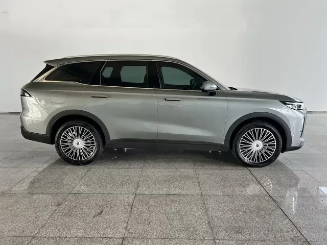 Chery Tiggo 9 — Фото автомобиля 3
