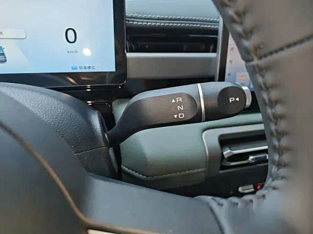 Baojun Yep Plus — Фото автомобиля 13
