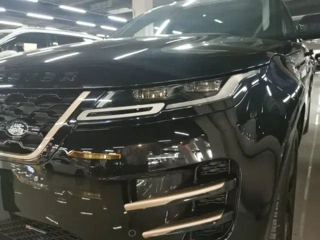 Land Rover Range Rover Evoque — Фото автомобиля 23