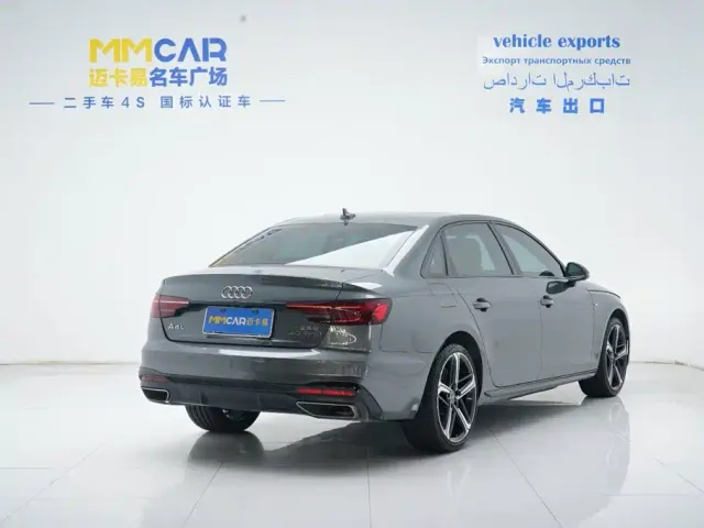 Audi A4L — Фото автомобиля 3