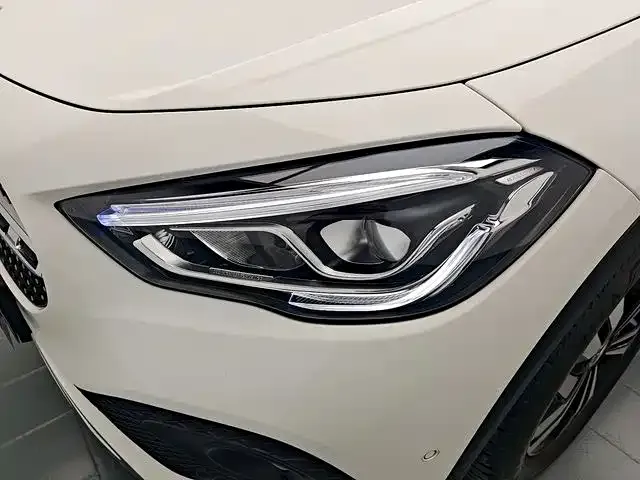 Mercedes-Benz GLA-Class — Фото автомобиля 18