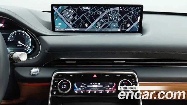 Genesis GV80 — Фото автомобиля 14