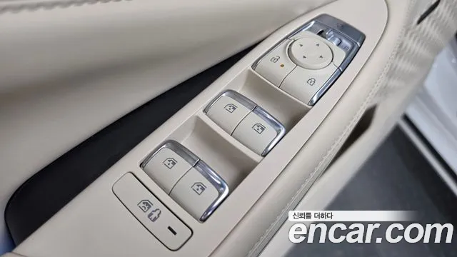Kia K8 (New) Hybrid — Фото автомобиля 30