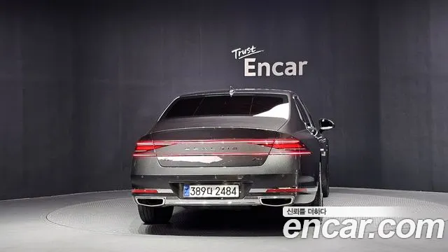 Genesis G90 — Фото автомобиля 3