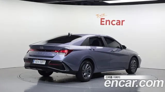 Hyundai AVANTE Новый Avante (CN7) — Фото автомобиля 2