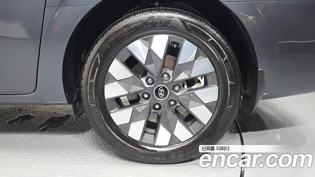 Hyundai Staria — Фото автомобиля 5