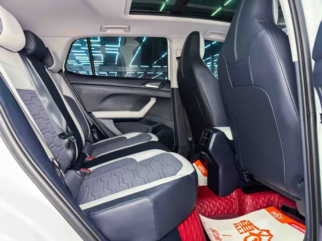 Volkswagen Tharu — Фото автомобиля 16