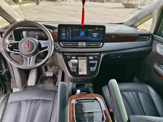 Hongqi Hongqi HQ9 2023 2.0T Smart Connect Flag Enjoy Edition — Фото автомобиля 6