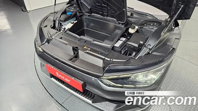 Kia EV6 — Фото автомобиля 9