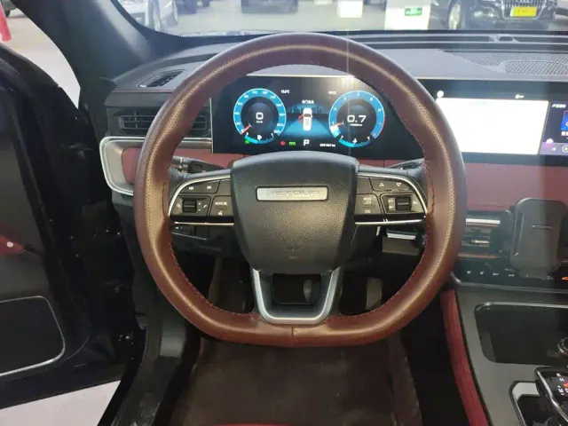 Jetour X70 Plus — Фото автомобиля 10