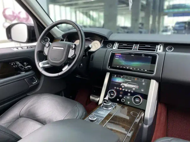 Land Rover Range Rover — Фото автомобиля 12