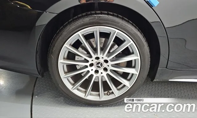 Mercedes-Benz S-Class W223 — Фото автомобиля 5