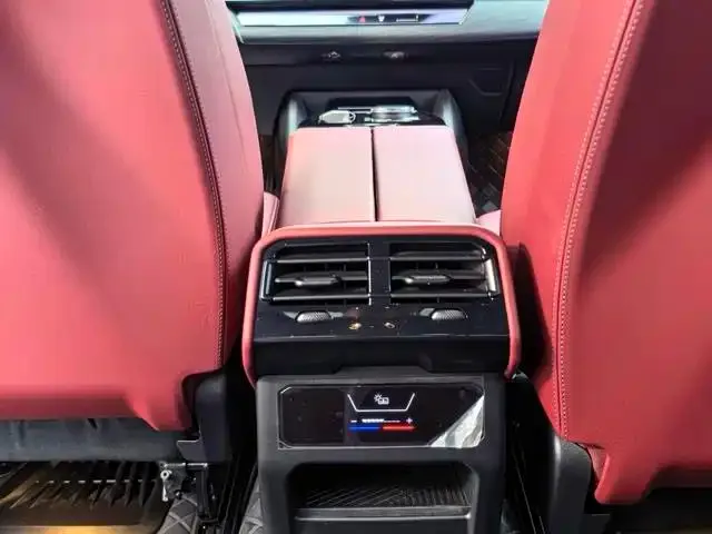 BMW 5 Series — Фото автомобиля 6
