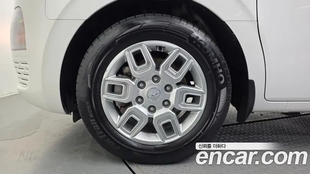 Hyundai Staria Staria Tourer 9 мест — Фото автомобиля 5