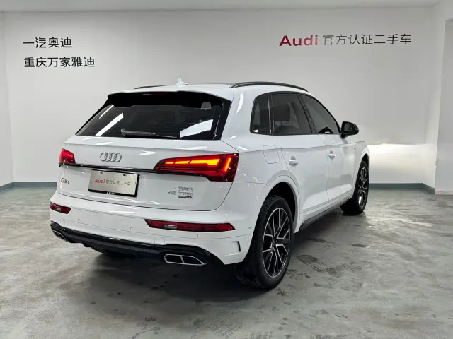 Audi Q5L — Фото автомобиля 6