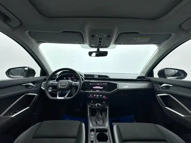 Audi Q3 — Фото автомобиля 10