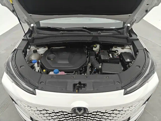 Changan CS55 Plus — Фото автомобиля 13