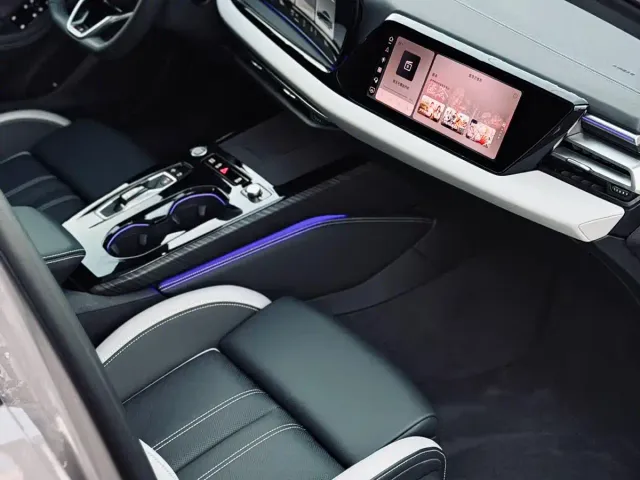 Audi A5L — Фото автомобиля 9