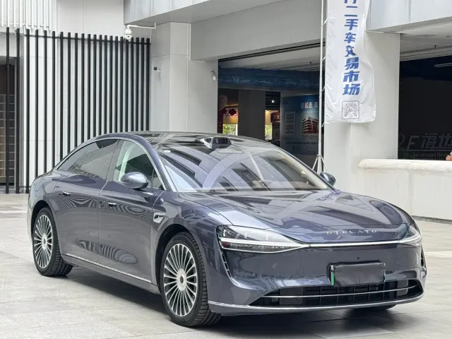 Stelato S9 — Фото автомобиля 3