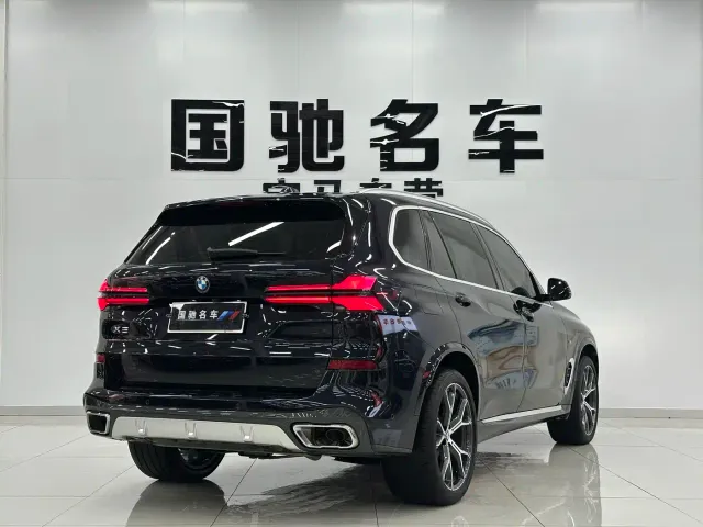 BMW X5 — Фото автомобиля 4