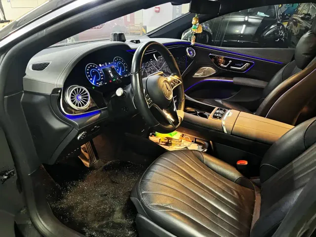 Mercedes-Benz EQS — Фото автомобиля 10