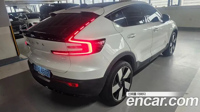 Volvo C40 Recharge — Фото автомобиля 6