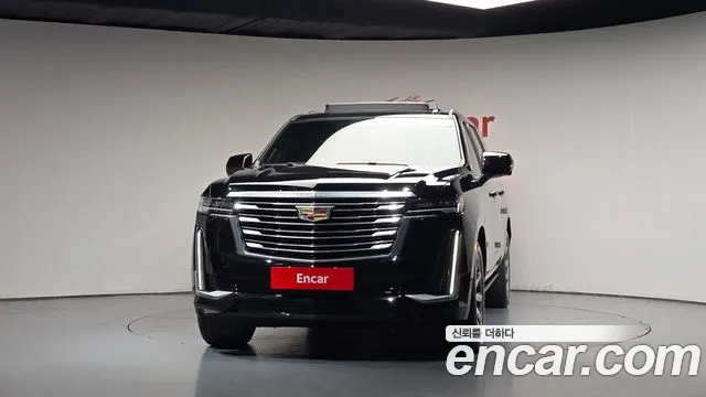 Cadillac Escalade — Фото автомобиля 3