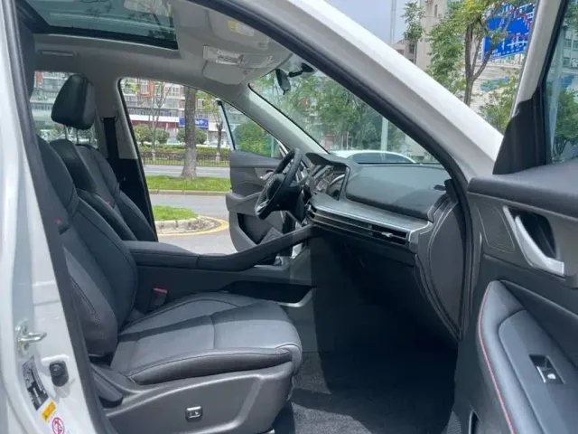 Changan CS35 Plus — Фото автомобиля 11