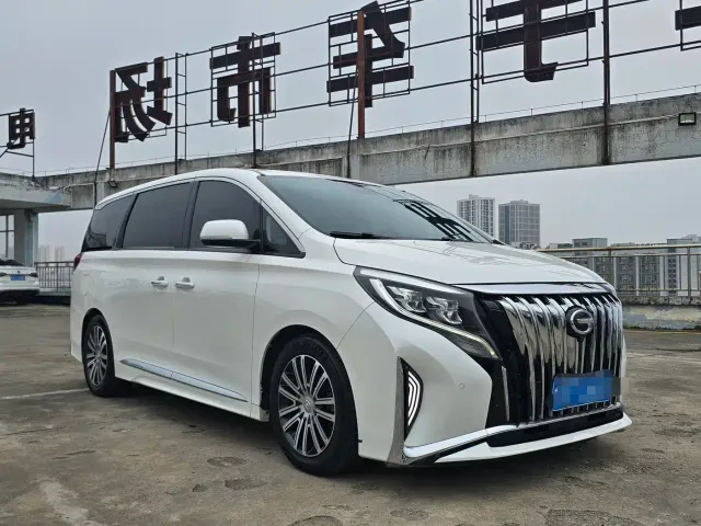 GAC Trumpchi M8 — Фото автомобиля 3