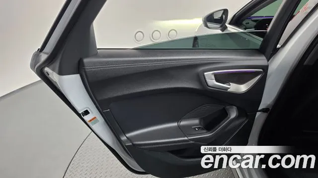 Audi A5 40 TFSI quattro S Line — Фото автомобиля 23